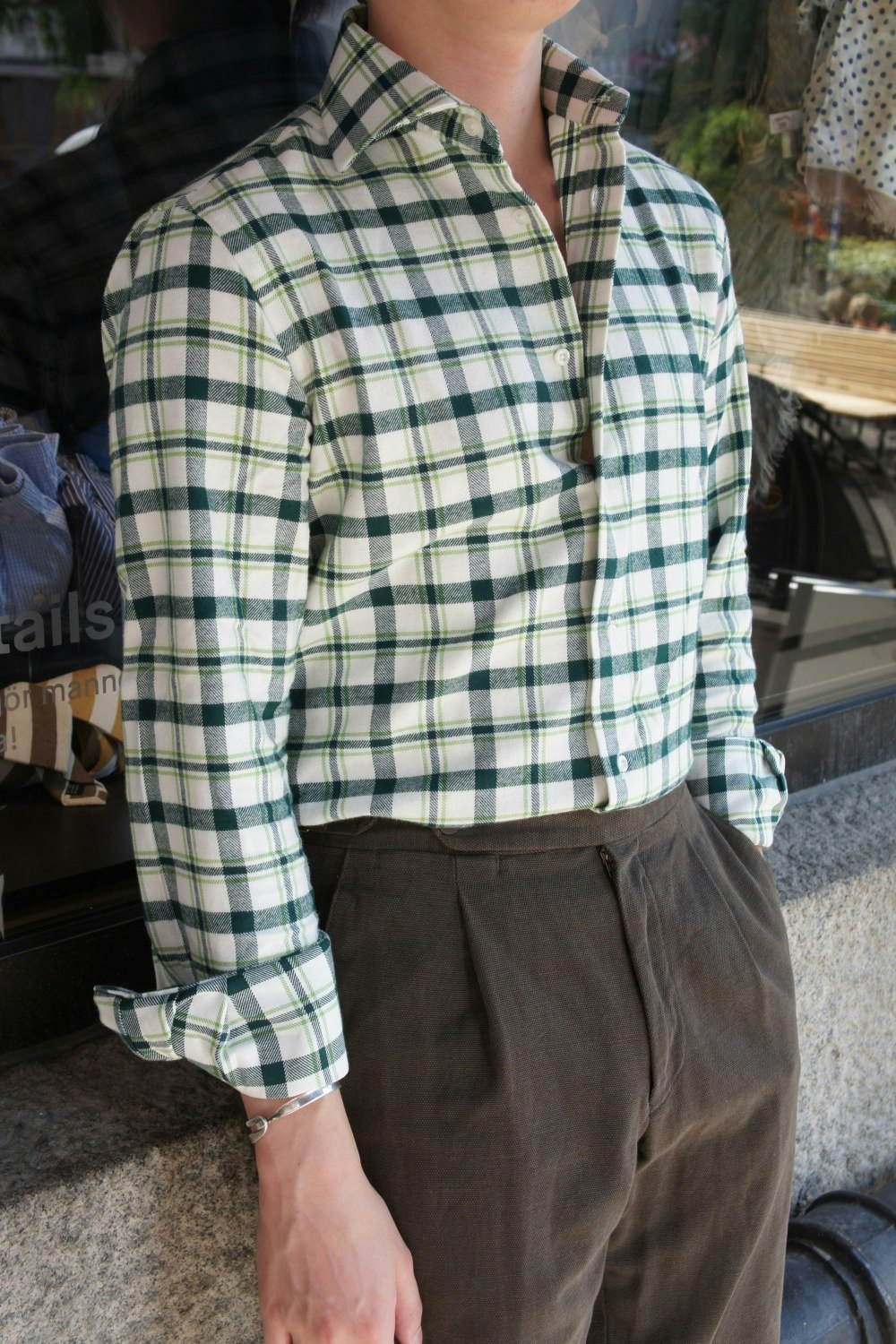 Large Check Chunky Flannel Shirt - Cutaway - White/Green