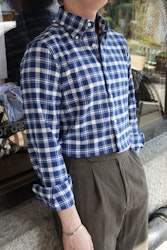 Check Flannel Shirt - Button Down - Navy Blue/White
