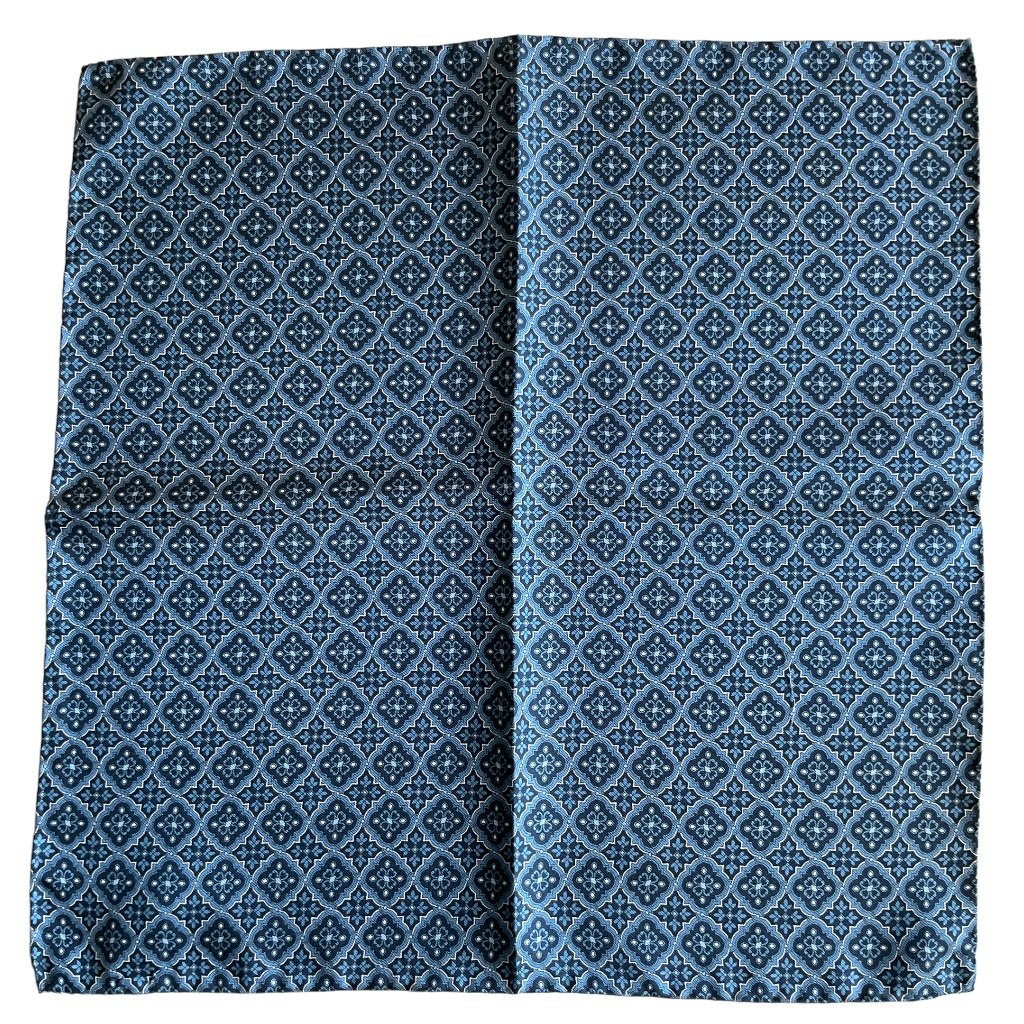 Medallion Silk Pocket Square - Light Blue