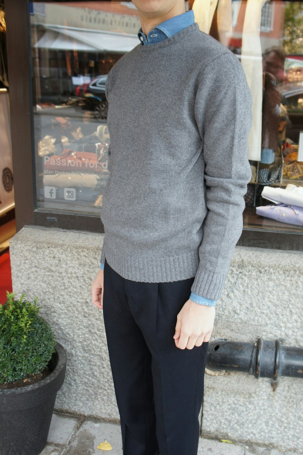 Chunky Cashmere/Wool Crewneck Pullover - Grey