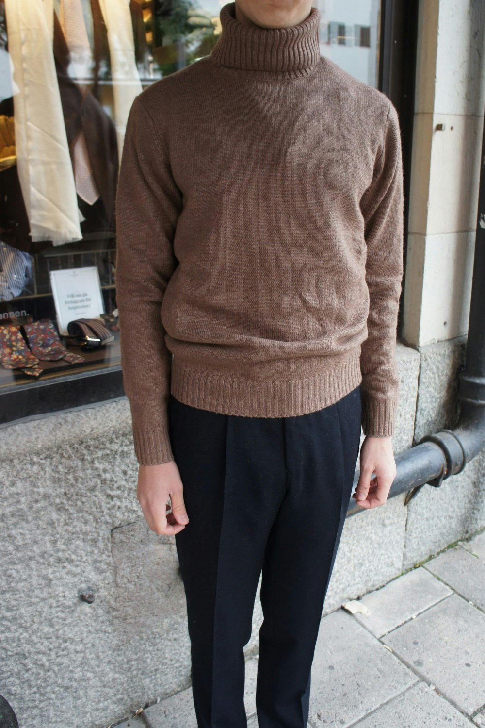 Chunky Cashmere/Wool Rollneck Pullover - Light Brown