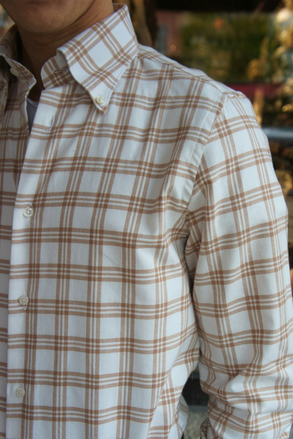 Large Check Flannel Shirt - Button Down - Light Brown/White