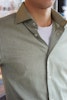 Enfärgad Skjorta i Borstad Bomull - Cutaway - Ljust Grön