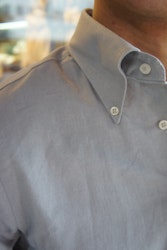 Enfärgad Skjorta i Borstad Bomull - Button Down - Grå