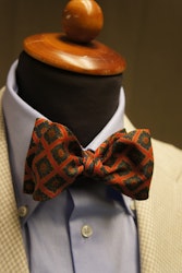 Medallion Ancient Madder Silk Bow Tie - Rust/Beige/Green