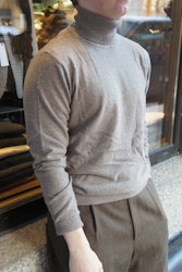 Wool/Cashmere Rollneck Pullover - Nougat