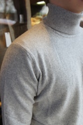 Wool/Cashmere Rollneck Pullover - Grey