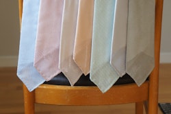 Solid Silk Grenadine Fina Tie - Untipped - Grey/White