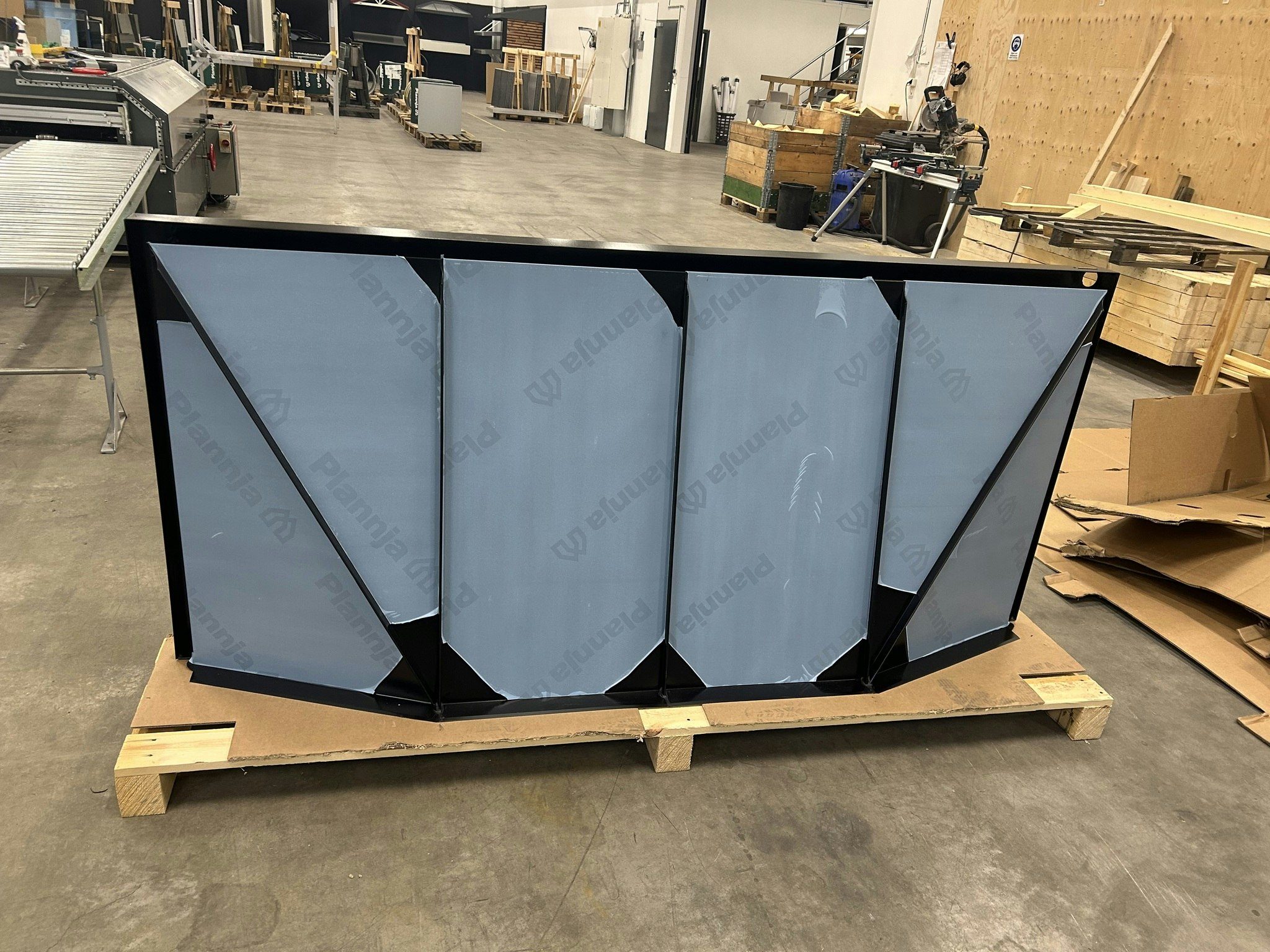 Hipped 2100X955mm Svart (RAL:9011)