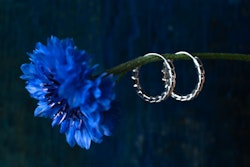 YIN & YANG. Hoops, silver.