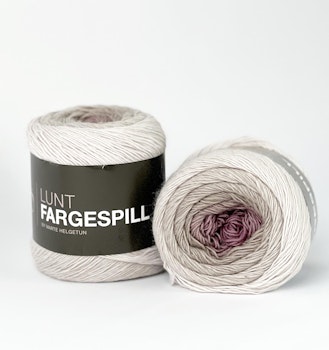 Lunt fargespill kløvereng
