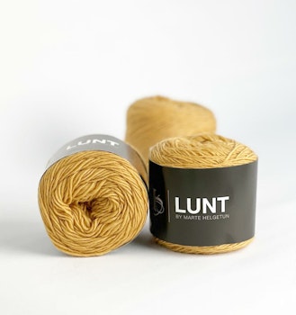 Solgul lunt garn farge 11