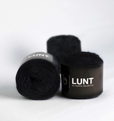 Svart  lunt garn farge 16