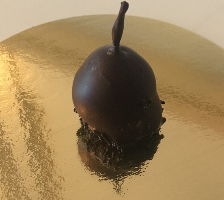 Körsbär (OBS! Innehåller en kärna) i likör doppad i Mörk Choklad