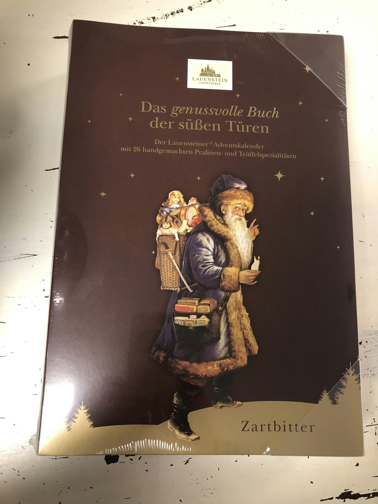 Adventskalender Choklad endast mörka praliner (INNEHÅLLER NÖTTER)