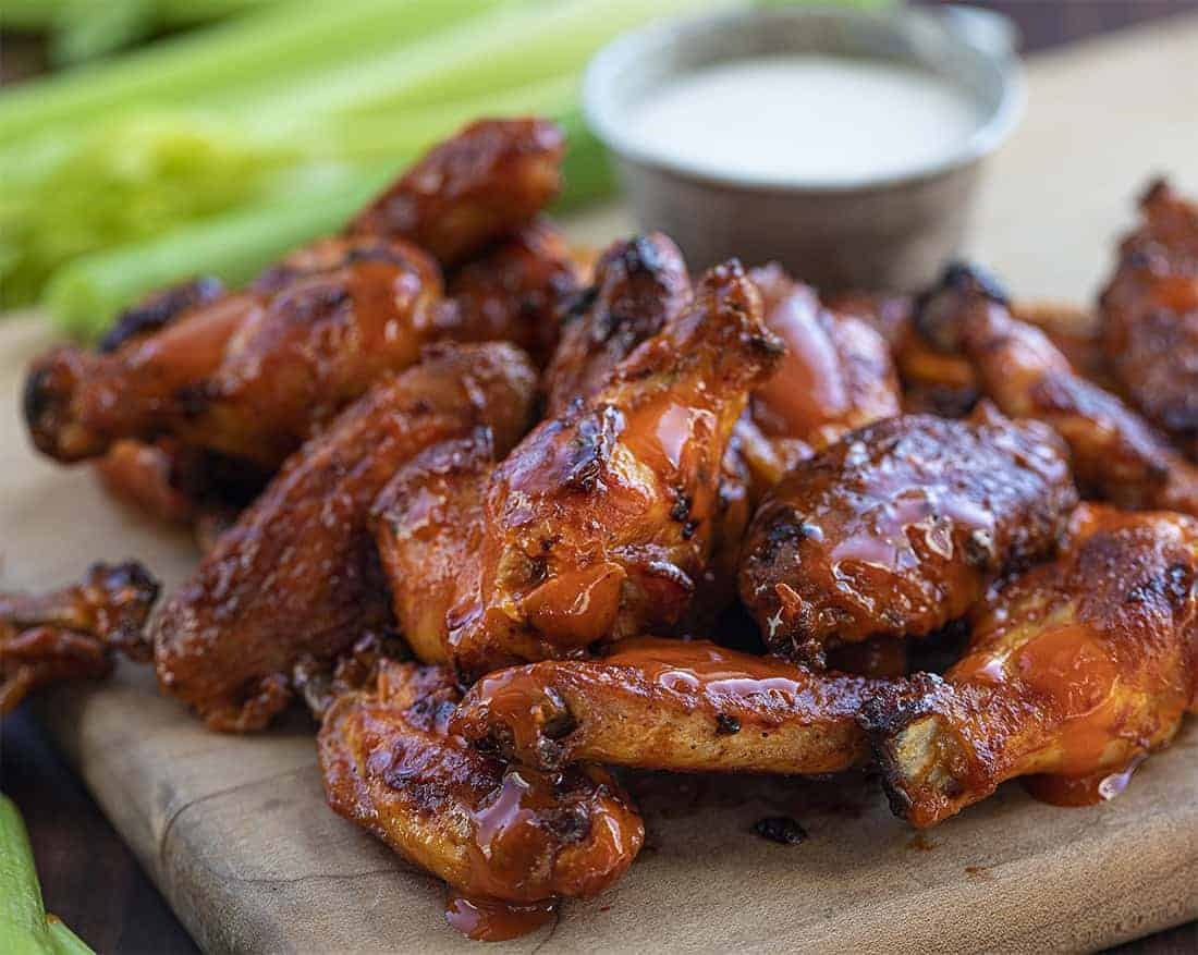 HOT WINGS & FRIES