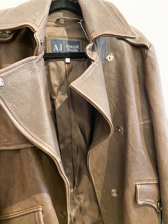 Armani leatherjacket strl.38