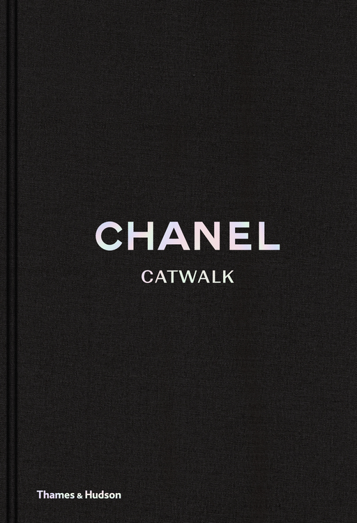 CHANEL CATWALK BOOK