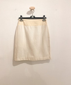 CHANEL Boutique Skirt (Small)