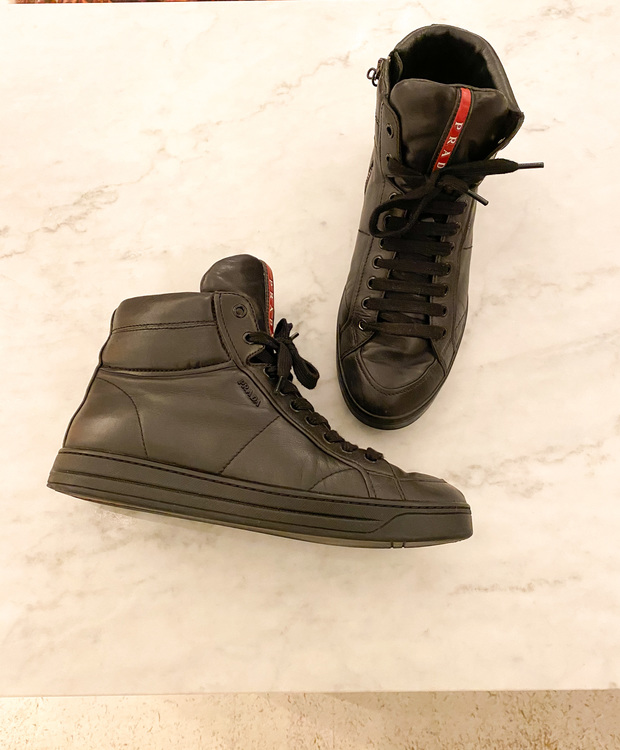 PRADA High Top Leather Sneakers (41)
