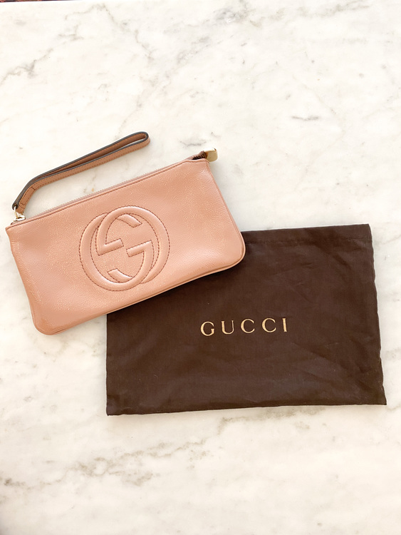 GUCCI GG Pouch Patent Leather Rose