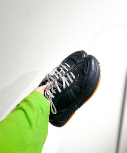 BOTTEGA VENETA Speedster Leather Sneakers  (40)