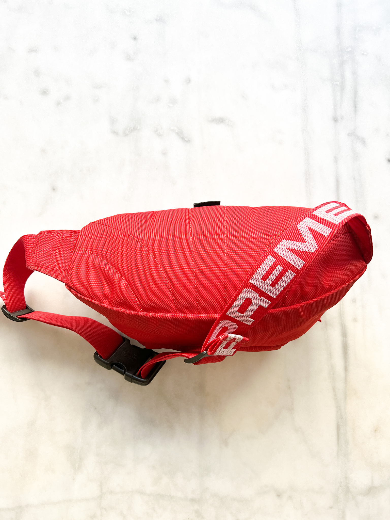 SUPREME Waist Bag (SS18) Red