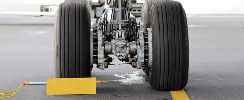 Air Force chocks light weight from Sweden