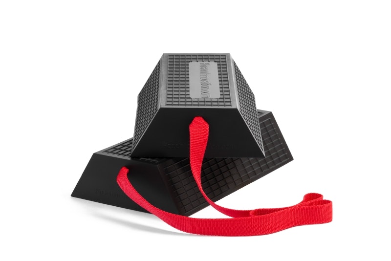 Mark 1 twin aircraft chocks to Jas gripen jetfighter, you can get it in various color´s and ropes