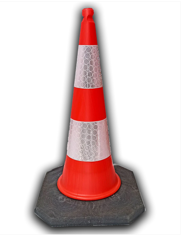 Traffic cone Mastercone in 100% recycled thermoplastic at the bottom