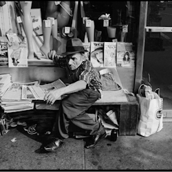 News Seller, lower Manhattan