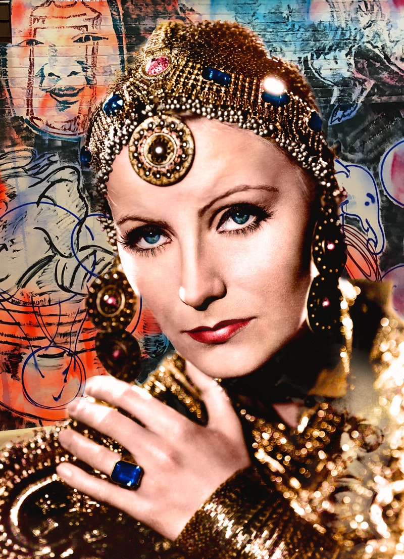 Mata Hari Colour