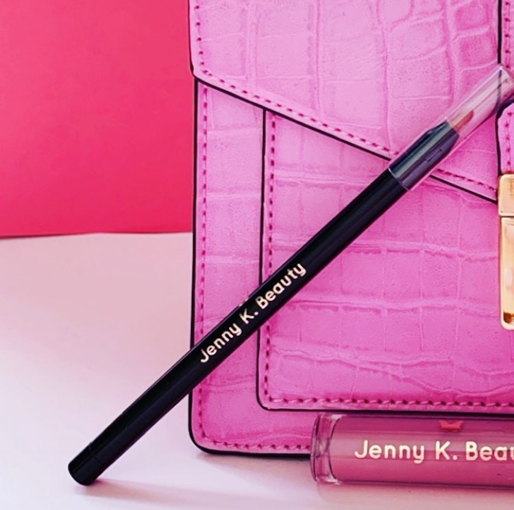 Perfect Matte Lip Liner 01. Swedish Sin