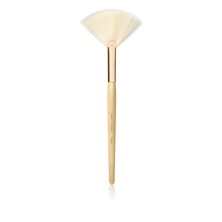 Blush/White Fan Brush