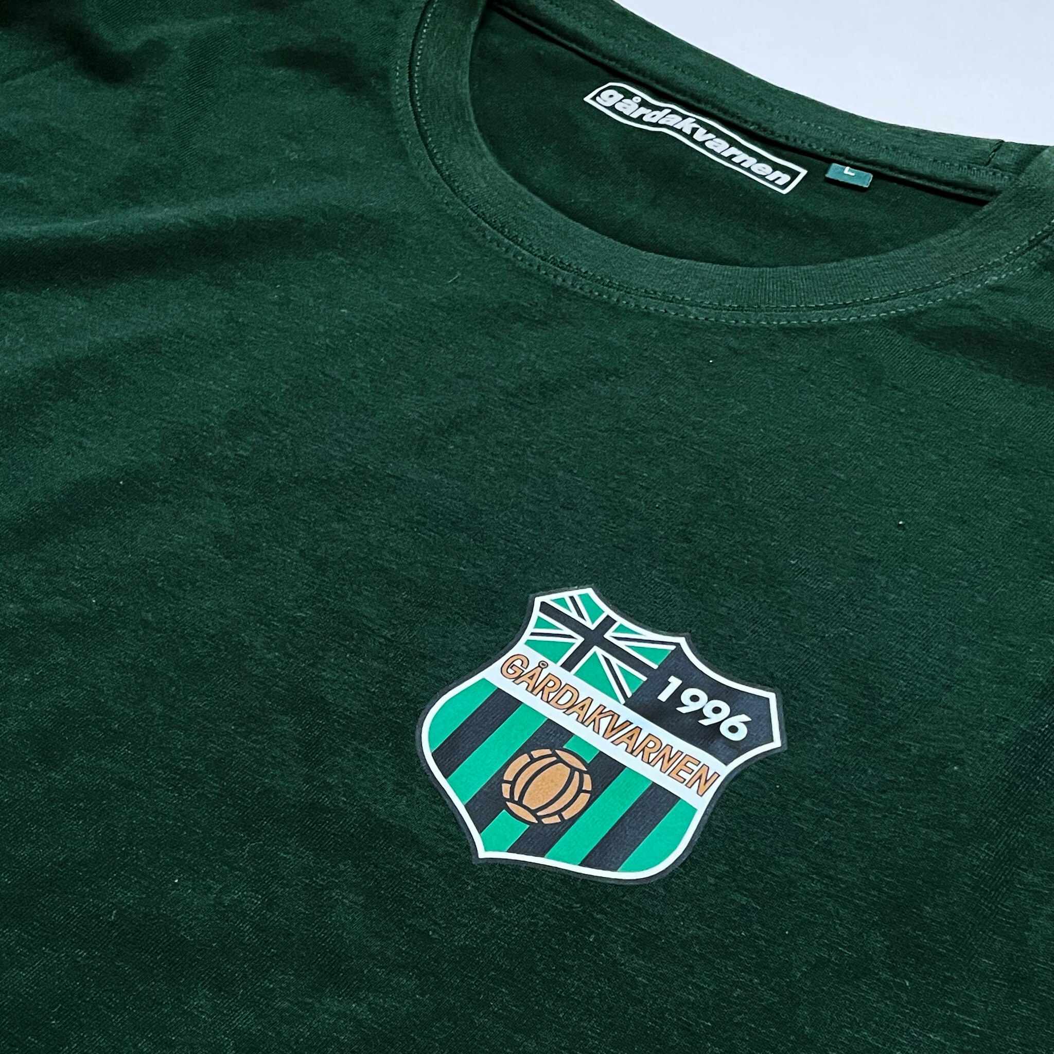 T-SHIRT: GK