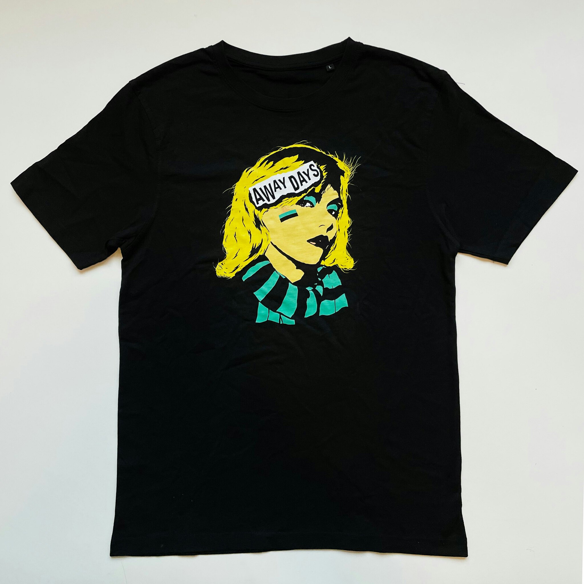 T-SHIRT: GORGEOUS GAIS GIRLS