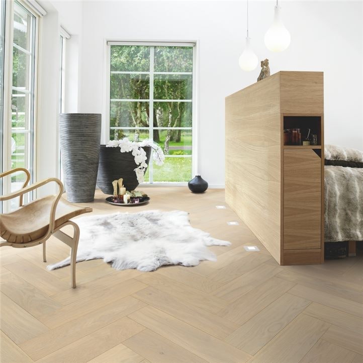 Pergo Saltholm Light Herringbone Oak  - Parkettgolv