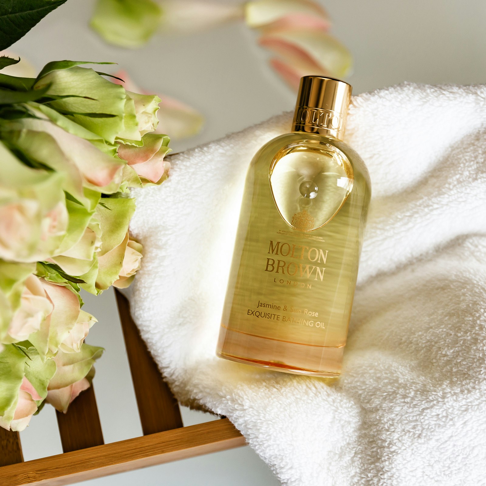 Molton Brown Jasmine & Sun Rose Bathing Oil