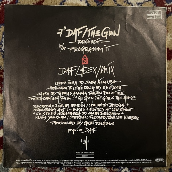 DAF (DEUTSCH AMERIKANISCHE FREUNDSCHAFT) The Gun (Dean - Europe original) (VG+/VG) 7"