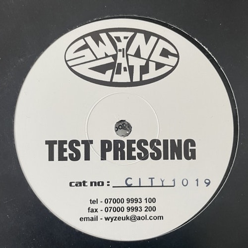 CURTIS & MOORE Never Give Up (Test pressing) (Swing City - UK original) (VG+) 12"