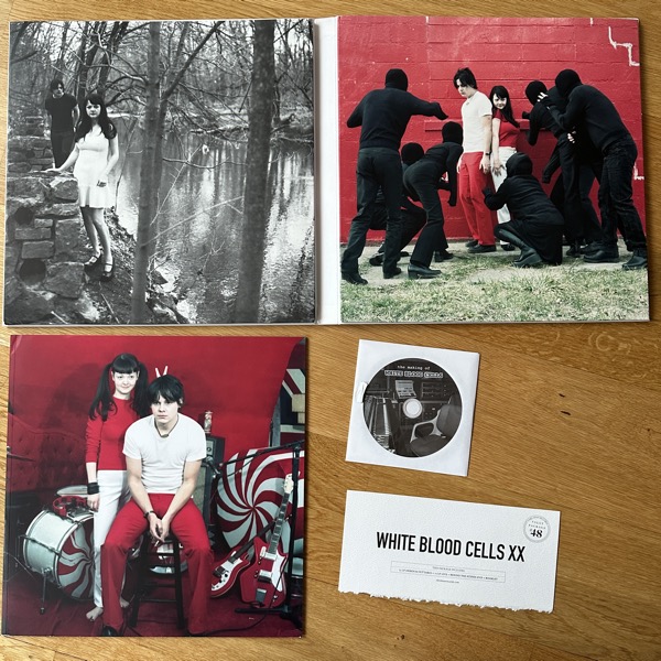 WHITE STRIPES, the White Blood Cells XX (Red, white vinyl) (Third Man - USA original) (EX/NM) 2LP+DVD HARDCOVER