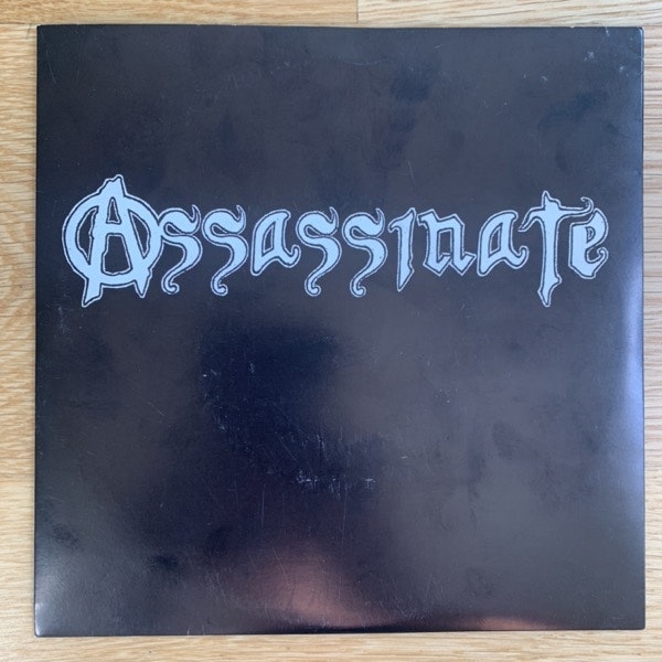 ASSASSINATE Assassinate (Whisper In Darkness - USA original) (VG+/EX) 7"