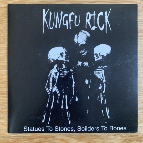 KUNGFU RICK Statues To Stones, Soilders To Bones (White vinyl) (Gloom - USA original) (VG+/EX) 7"