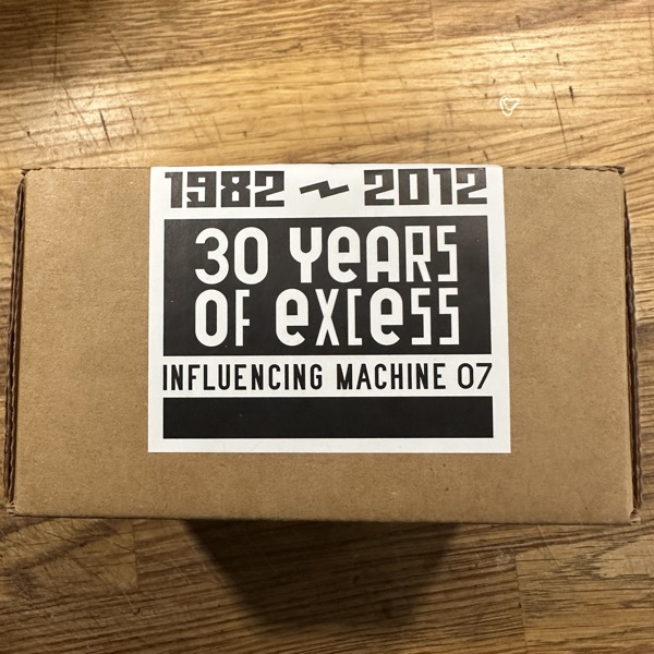 LE SYNDICAT 30 Years Of Excess (Influencing Machine - USA original) (SS) 6xTAPE BOX