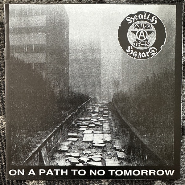 HEALTH HAZARD / SAWN OFF On A Path To No Tomorrow / Songs Of Praise (Flat Earth - UK original) (EX/VG+) 7"