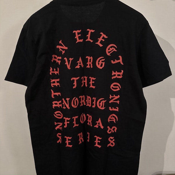 VARG Nordic Flora (M) (USED) T-SHIRT