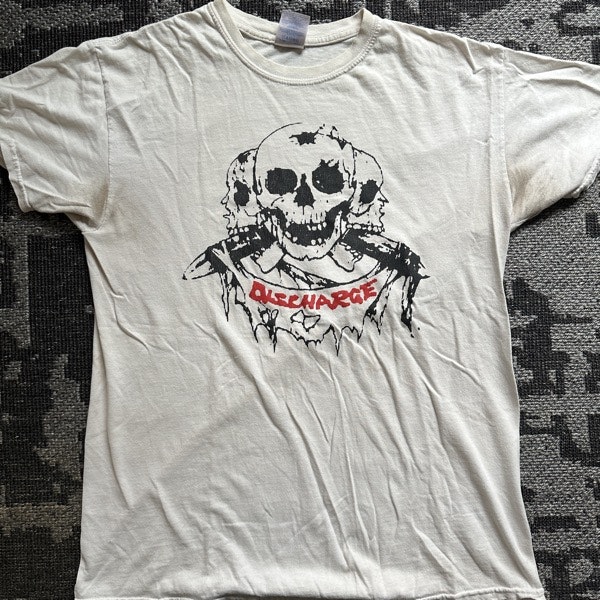 DISCHARGE Skulls (M) (USED) T-SHIRT