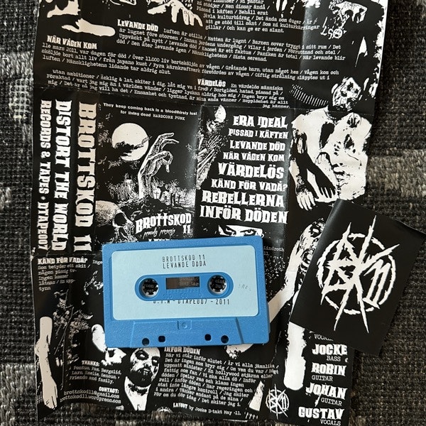 BROTTSKOD 11 Levande Döda (Distort The World - Sweden original) (VG+) TAPE