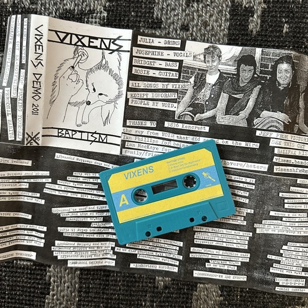 VIXENS Baptism / Vixens Demo 2011 (La Vida Es Un Mus – UK repress) (EX) TAPE