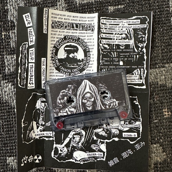 MASSPOLLUTION Tour Cassette 2016 (Vomit Taping – Belarus original) (NM) TAPE